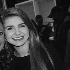 Meet your Posher, Tess elizabeth